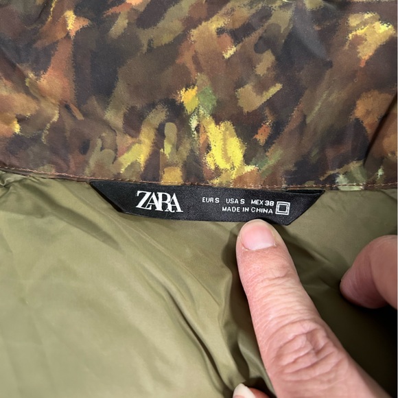 Zara Women’s Camouflage Puffer Jacket Coat Size Small - Picture 8 of 12